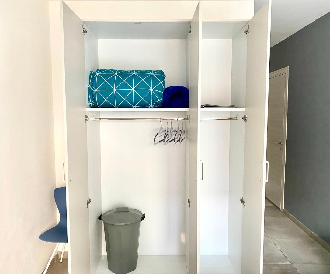 Central- Private En-Suite With Balcony In Shared Residence Pietà 外观 照片