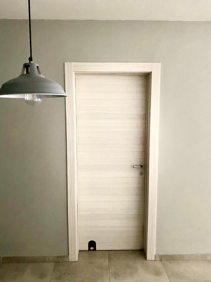 Central- Private En-Suite With Balcony In Shared Residence Pietà 外观 照片